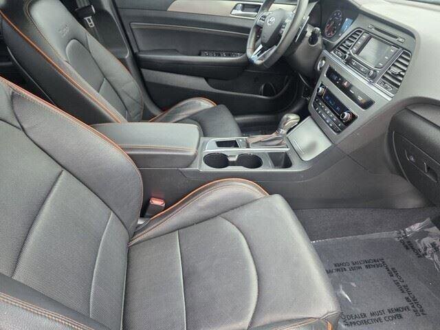 2015 Hyundai Sonata in Mesa, AZ 85212 - 18089991 31