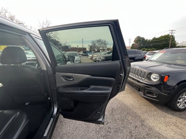 2016 Nissan Murano in Greenville, SC 29607 - 18089993 19