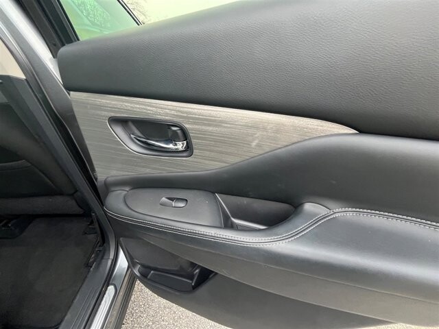 2016 Nissan Murano in Greenville, SC 29607 - 18089993 20