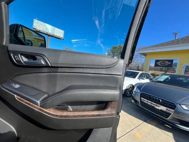 2020 Chevrolet Tahoe in Greenville, SC 29607 - 18089995 14