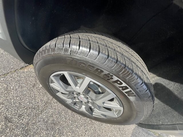 2021 GMC Acadia in Greenville, SC 29607 - 18089997 11