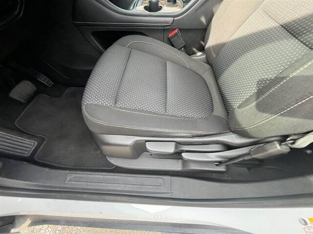 2021 GMC Acadia in Greenville, SC 29607 - 18089997 34