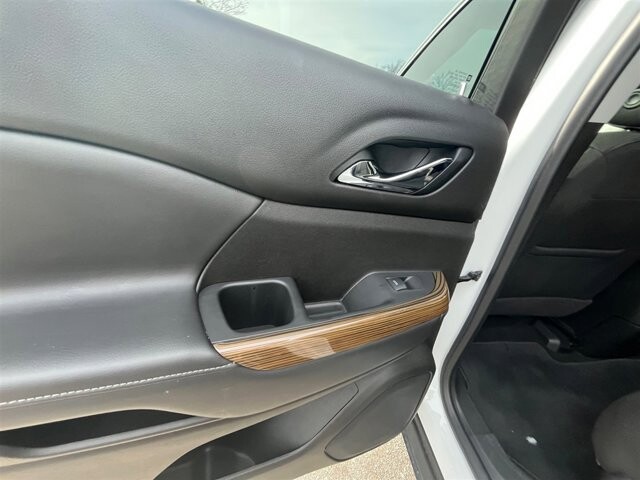 2021 GMC Acadia in Greenville, SC 29607 - 18089997 28