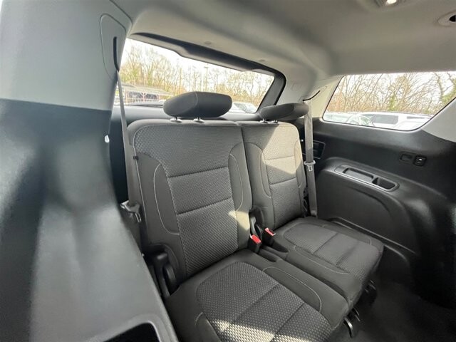 2021 GMC Acadia in Greenville, SC 29607 - 18089997 23