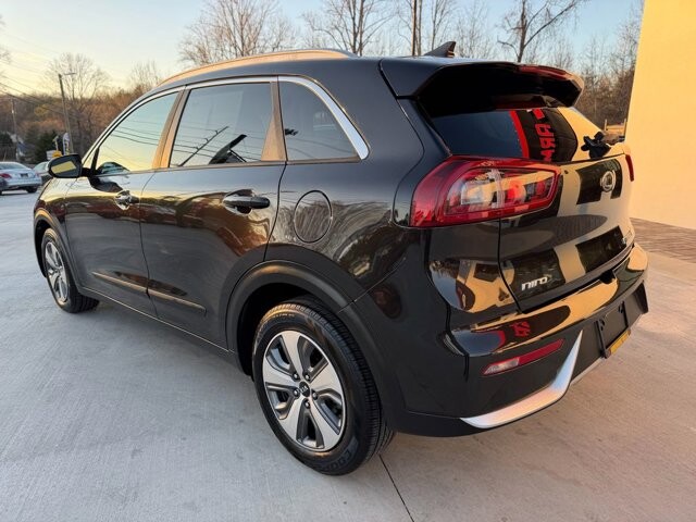 2017 Kia Niro in Knoxville, TN 37920 - 18089998 2