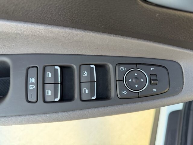 2019 Hyundai Santa Fe in Knoxville, TN 37920 - 18089999 17