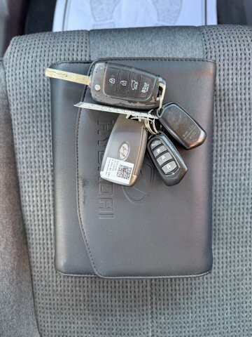 2019 Hyundai Santa Fe in Knoxville, TN 37920 - 18089999 26