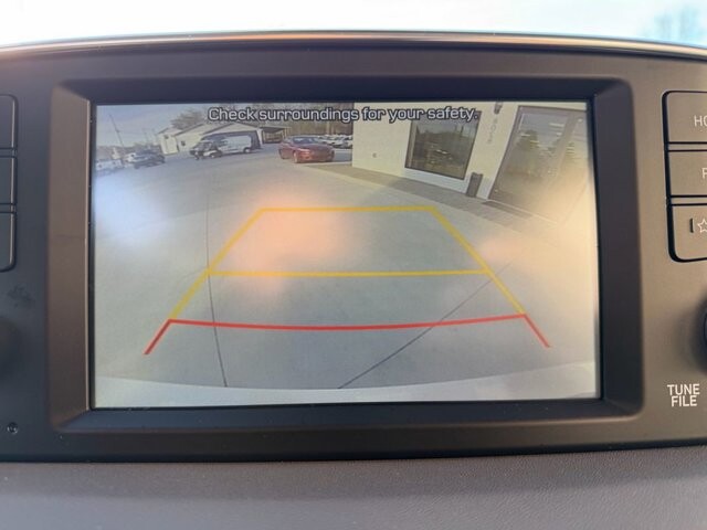 2019 Hyundai Santa Fe in Knoxville, TN 37920 - 18089999 23