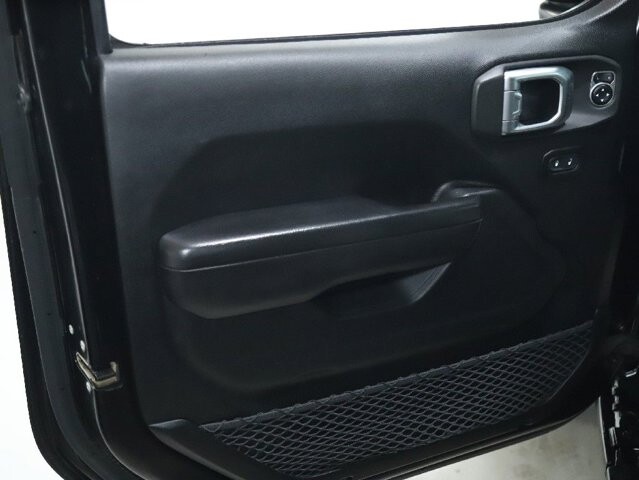 2020 Jeep Wrangler in Bedford, OH 44146 - 18090000 15