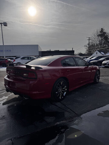 2013 Dodge Charger in Eastpointe, MI 48021 - 18090007 5
