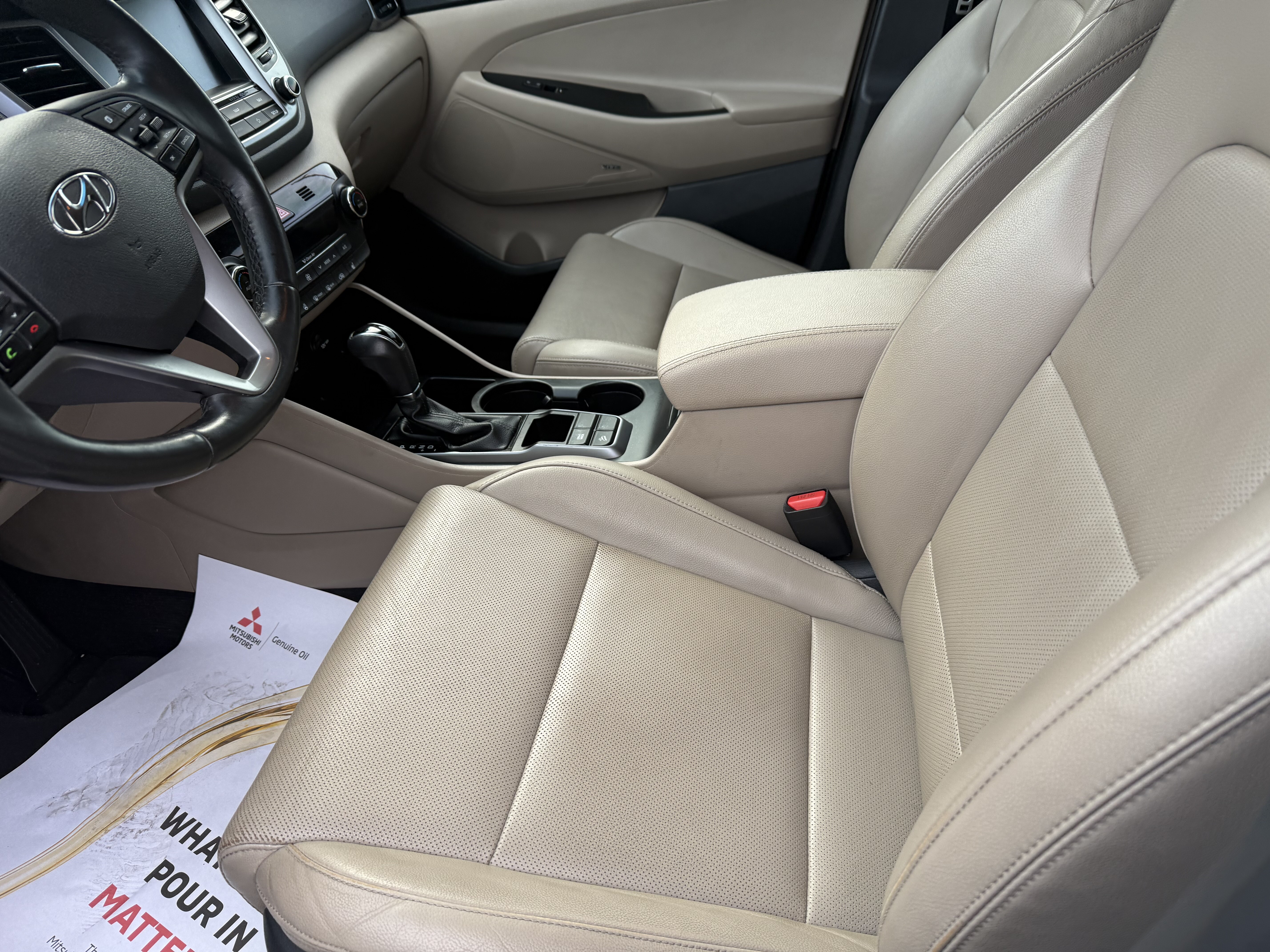 2018 Hyundai Tucson in Phoenix, AZ 85022 - 18090013 9