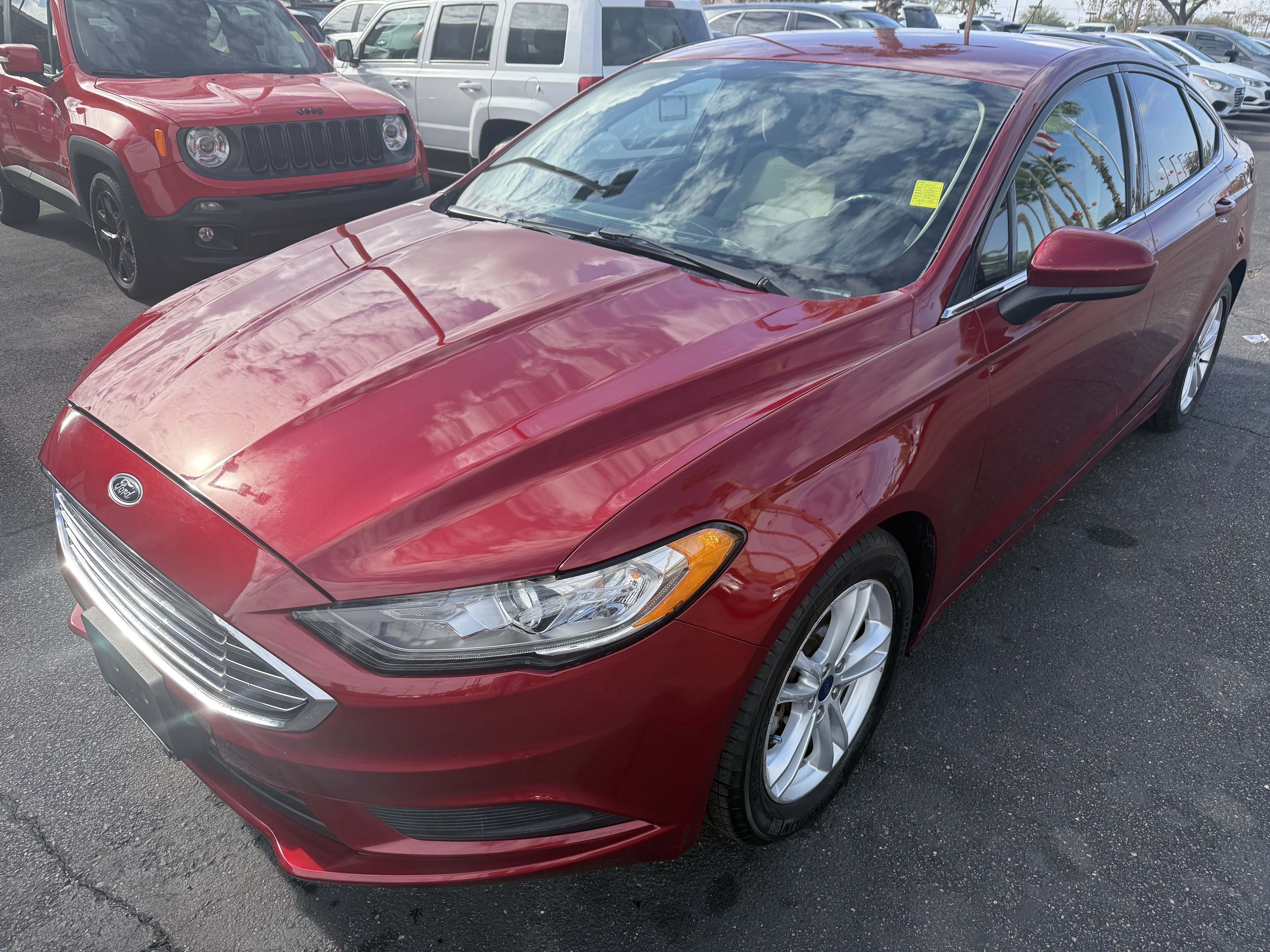 2018 Ford Fusion in Phoenix, AZ 85022 - 18090015