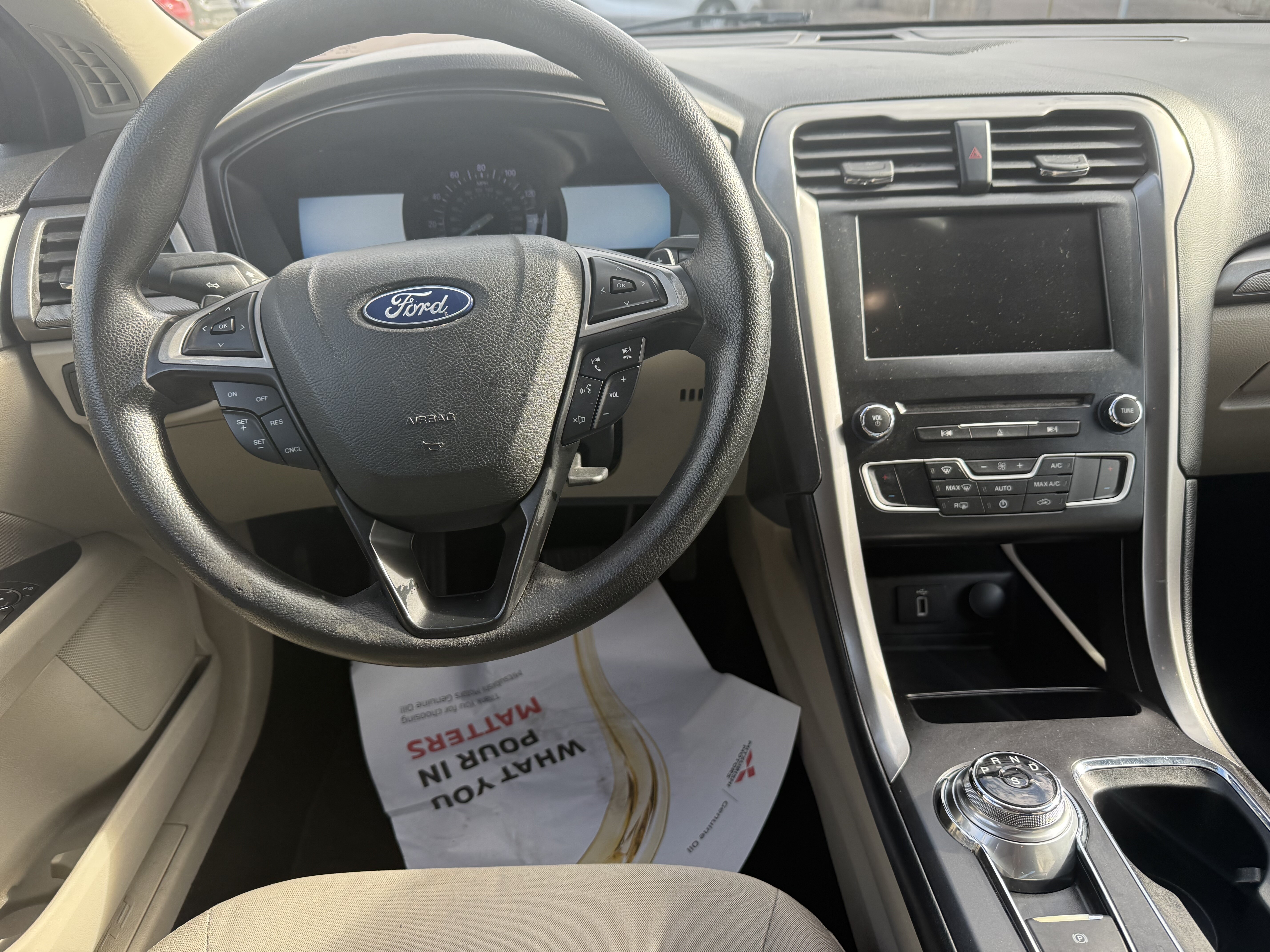 2018 Ford Fusion in Phoenix, AZ 85022 - 18090015 7