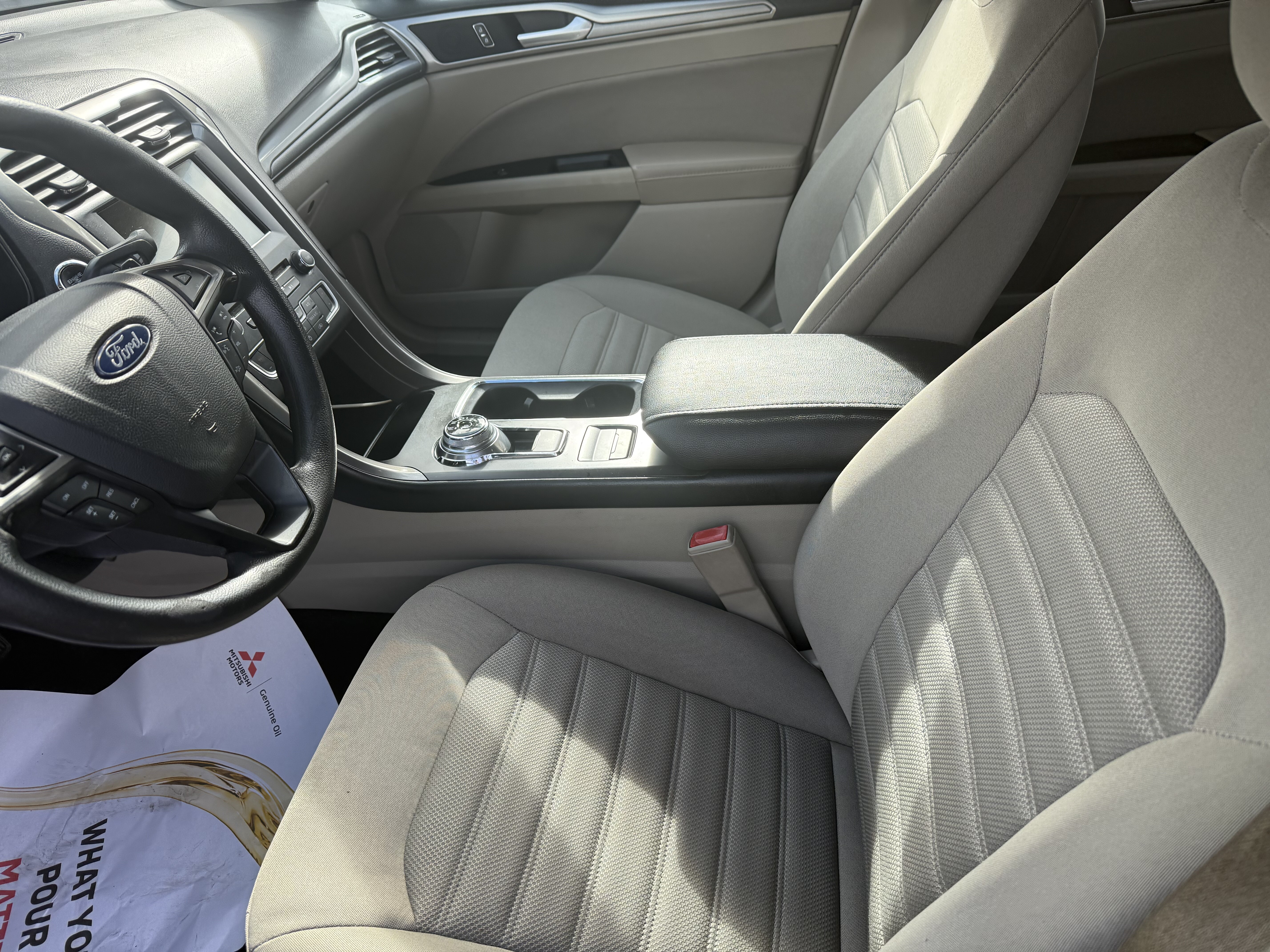 2018 Ford Fusion in Phoenix, AZ 85022 - 18090015 9