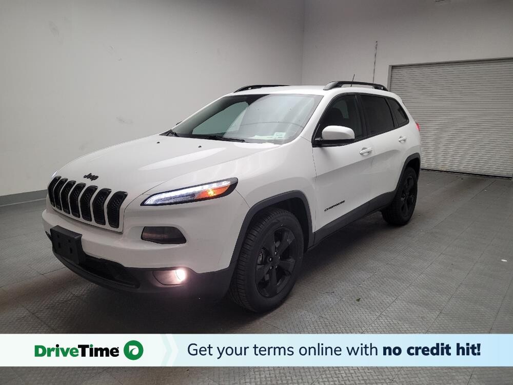 2018 Jeep Cherokee in Riverside, CA 92504 - 18090019