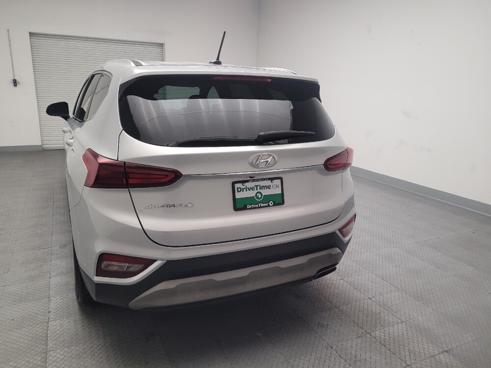 2019 Hyundai Santa Fe in Sacramento, CA 95821 - 18090023 6