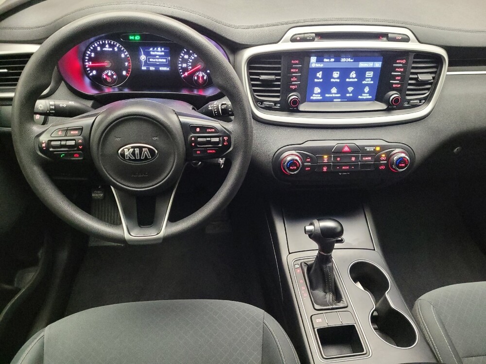 2018 Kia Sorento in Downey, CA 90241 - 18090025 22