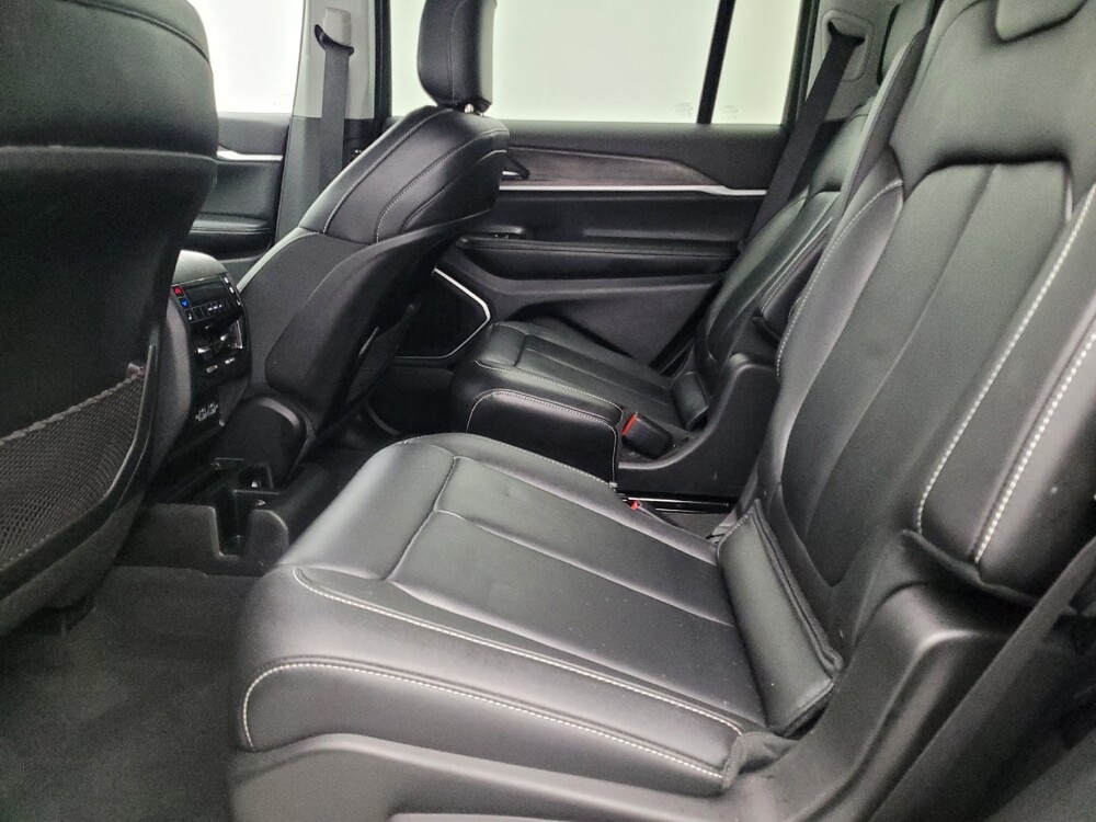 2022 Jeep Grand Cherokee L in Fort Myers, FL 33907 - 18090027 18