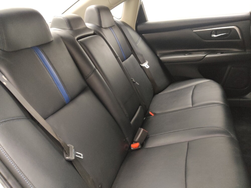 2018 Nissan Altima in Conway, SC 29526 - 18090031 19