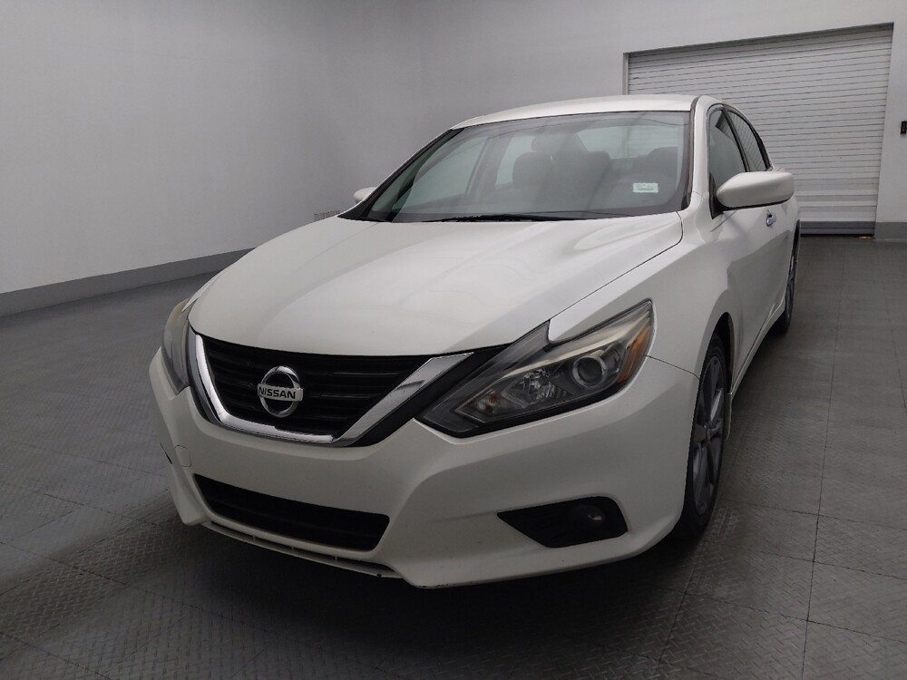 2018 Nissan Altima in Conway, SC 29526 - 18090031 15