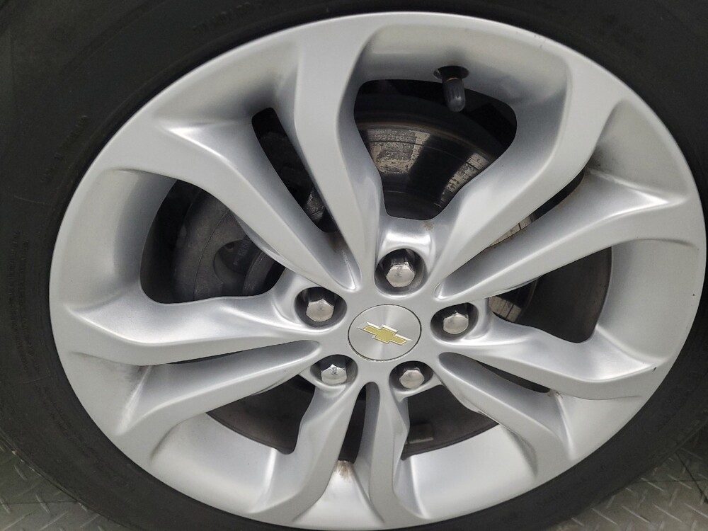 2019 Chevrolet Cruze in Albany, GA 31705 - 18090032 31