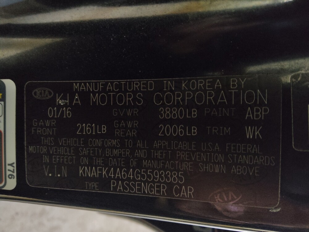 2016 Kia Forte in Knoxville, TN 37923 - 18090036 33