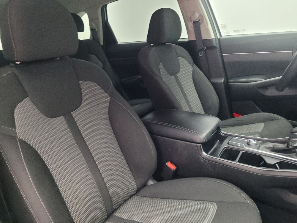 2022 Kia Sorento in Conyers, GA 30094 - 18090040 21