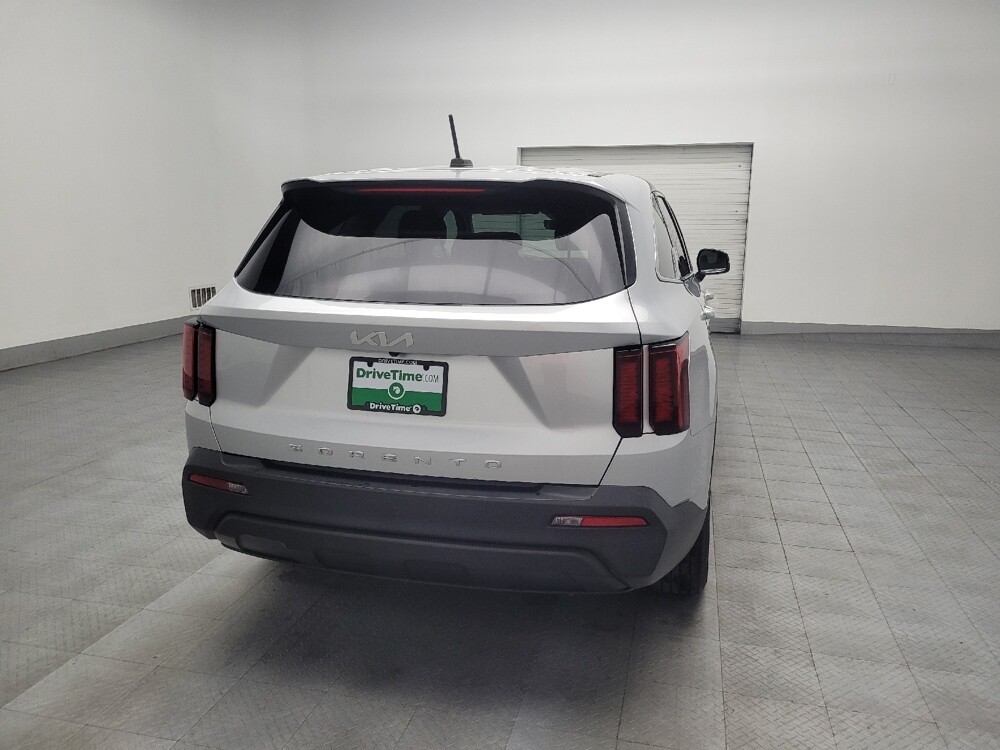 2022 Kia Sorento in Conyers, GA 30094 - 18090040 7