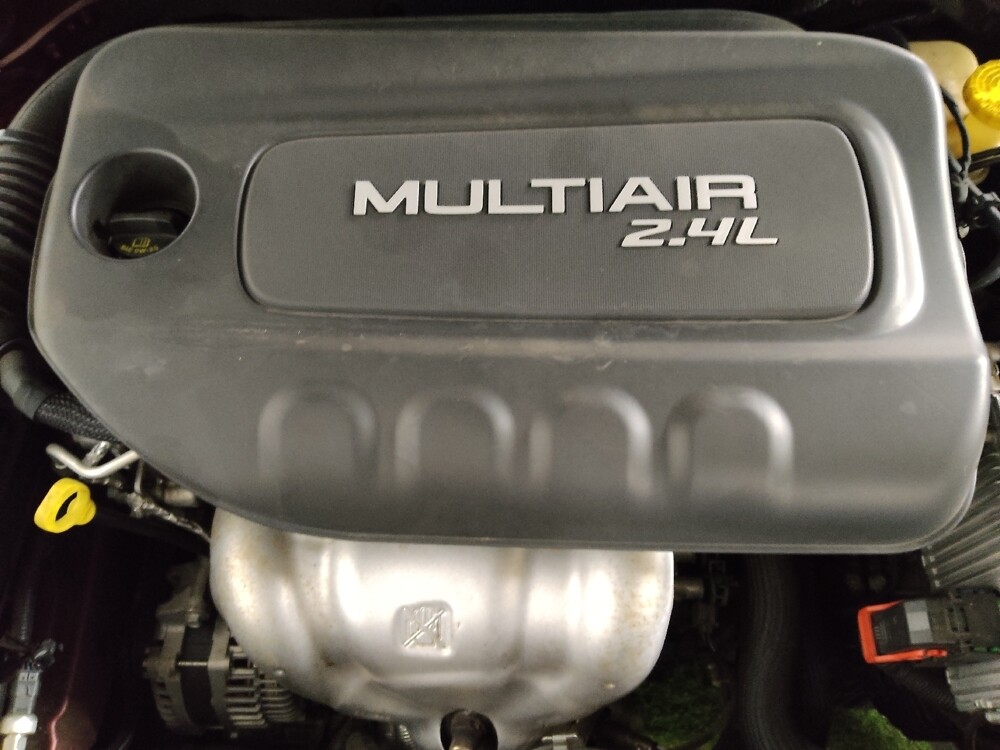 2017 Chrysler 200 in Chattanooga, TN 37421 - 18090041 29