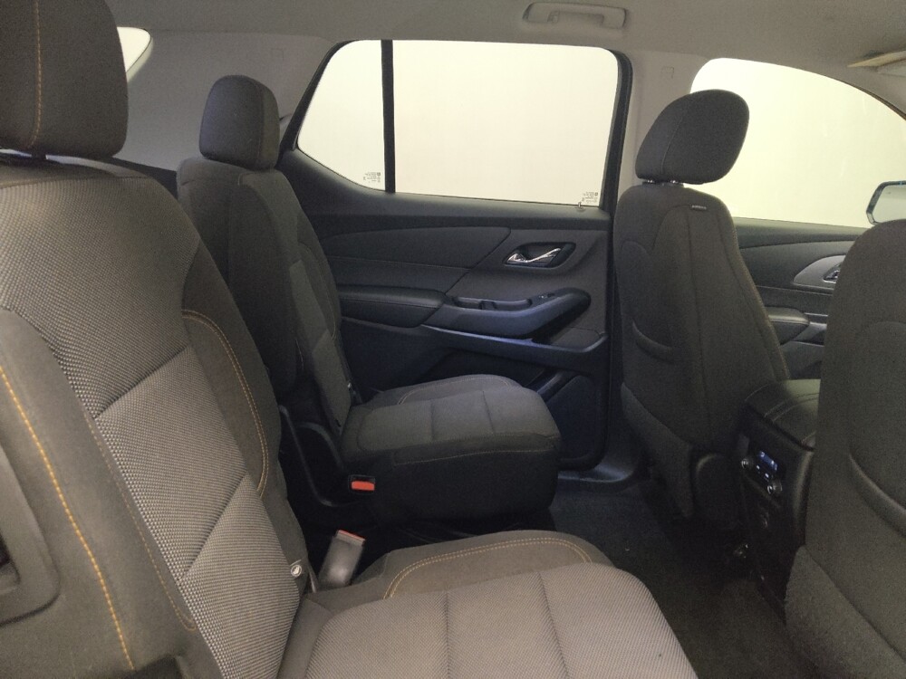 2019 Chevrolet Traverse in Stone Mountain, GA 30083 - 18090044 19
