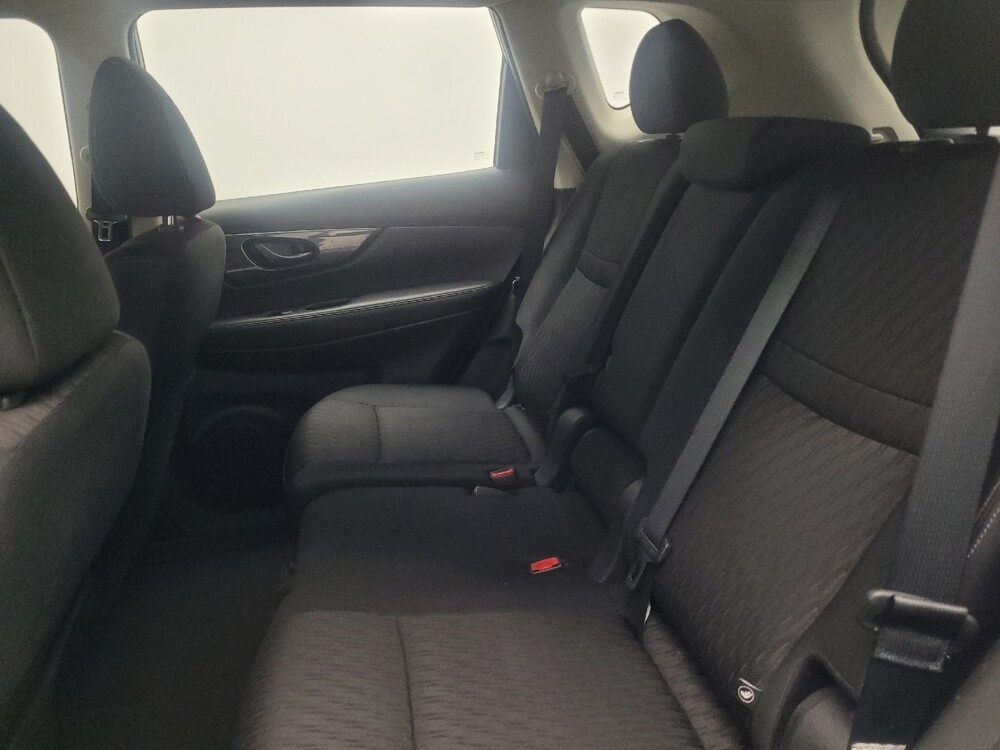 2019 Nissan Rogue in Stone Mountain, GA 30083 - 18090045 18