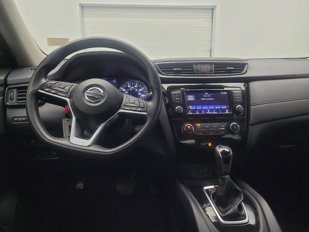 2019 Nissan Rogue in Stone Mountain, GA 30083 - 18090045 22