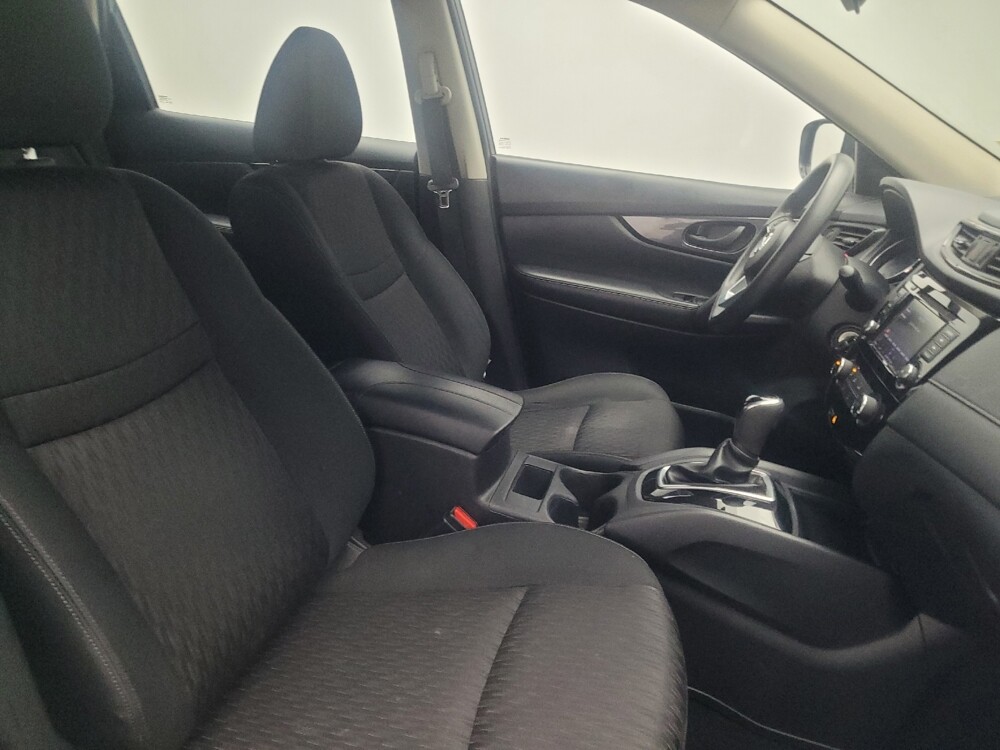 2019 Nissan Rogue in Stone Mountain, GA 30083 - 18090045 21