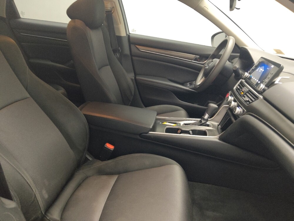 2019 Honda Accord in Chattanooga, TN 37421 - 18090047 21