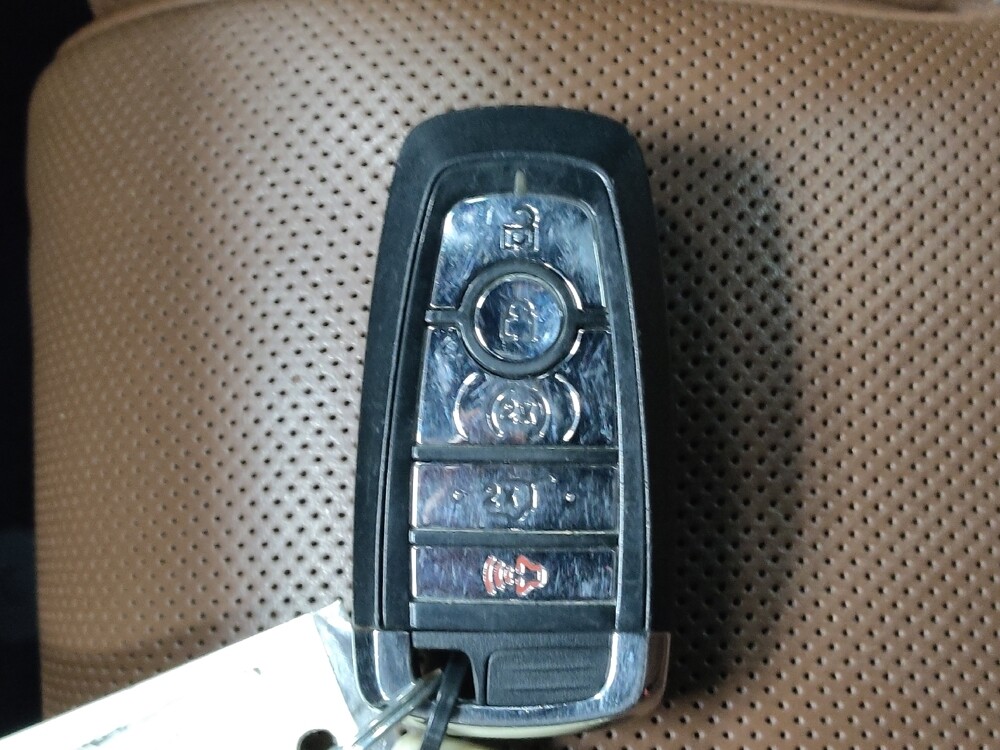 2021 Lincoln Aviator in Fort Worth, TX 76116 - 18090051 32