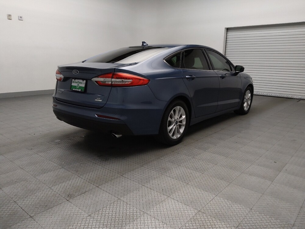 2019 Ford Fusion in Fort Worth, TX 76116 - 18090056 9