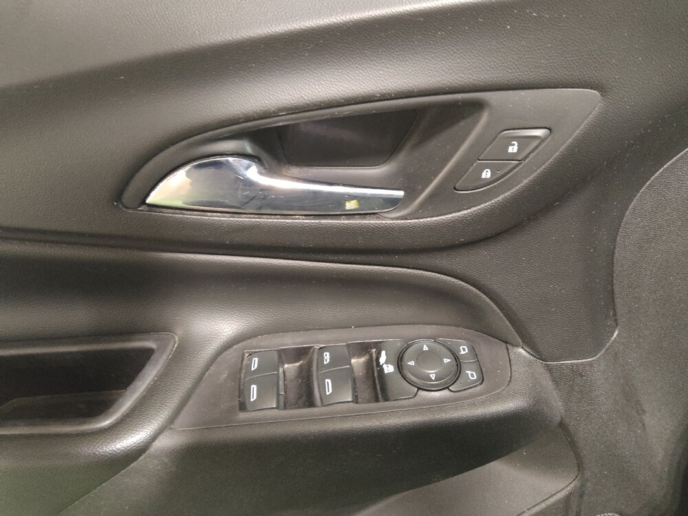 2020 Chevrolet Equinox in Tyler, TX 75701 - 18090059 27