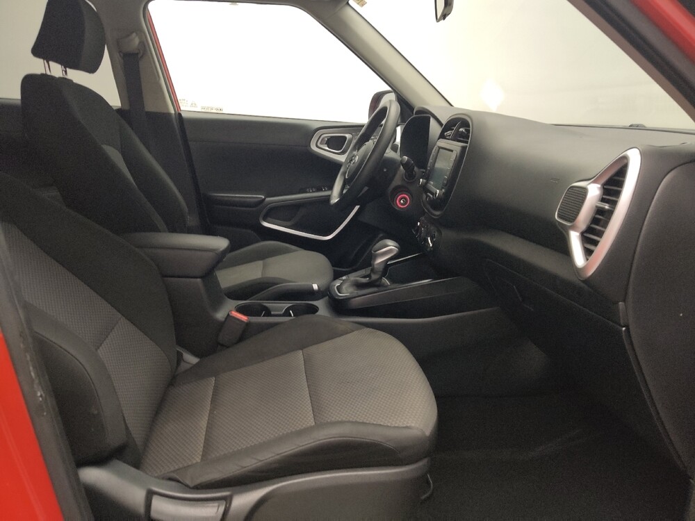 2020 Kia Soul in Plano, TX 75074 - 18090064 21