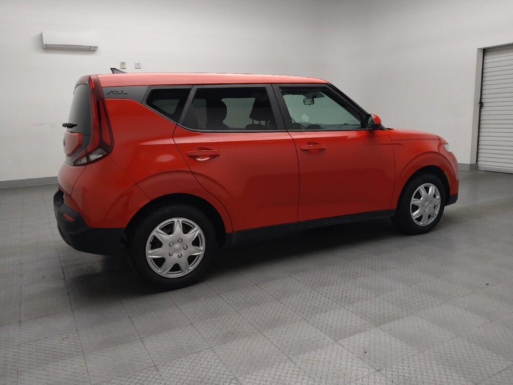 2020 Kia Soul in Plano, TX 75074 - 18090064 10