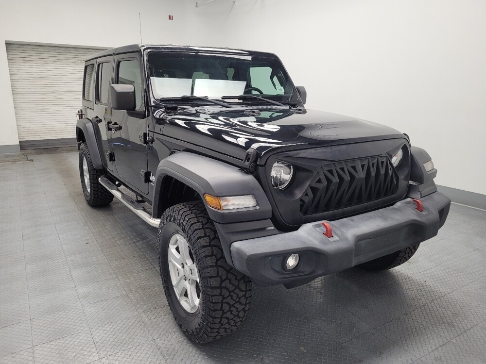 2018 Jeep Wrangler in Las Vegas, NV 89102 - 18090071 13