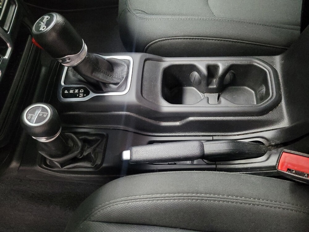 2018 Jeep Wrangler in Las Vegas, NV 89102 - 18090071 26