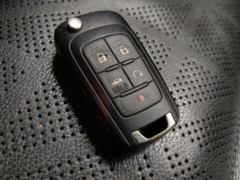 2018 Buick Cascada in Tucson, AZ 85705 - 18090073 32