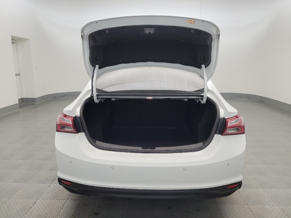 2021 Chevrolet Malibu in Tucson, AZ 85705 - 18090075 29