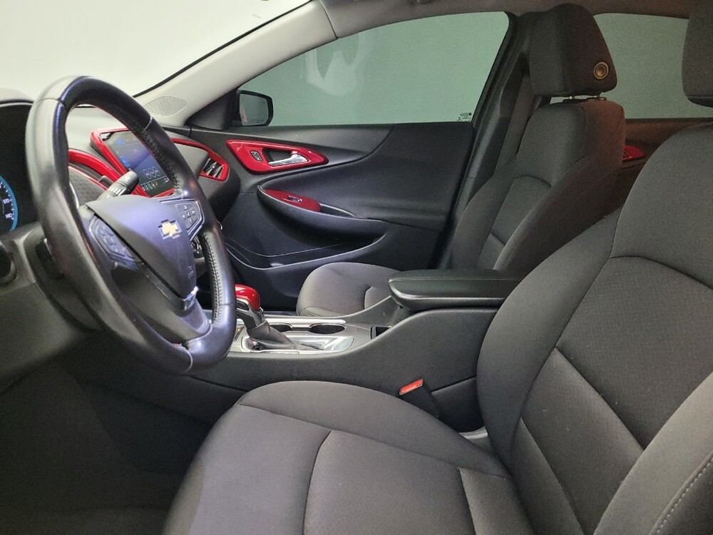 2021 Chevrolet Malibu in Tucson, AZ 85705 - 18090075 17