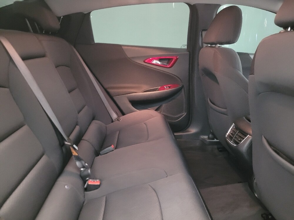 2021 Chevrolet Malibu in Tucson, AZ 85705 - 18090075 19