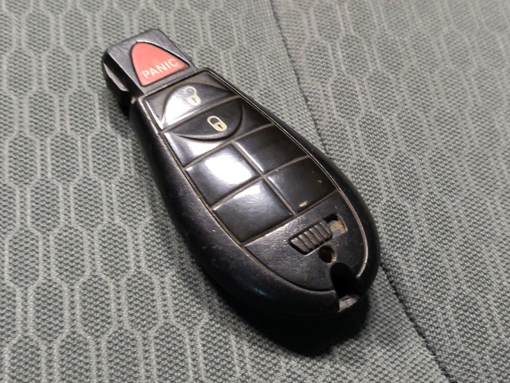 2016 RAM 1500 in Tucson, AZ 85705 - 18090077 32