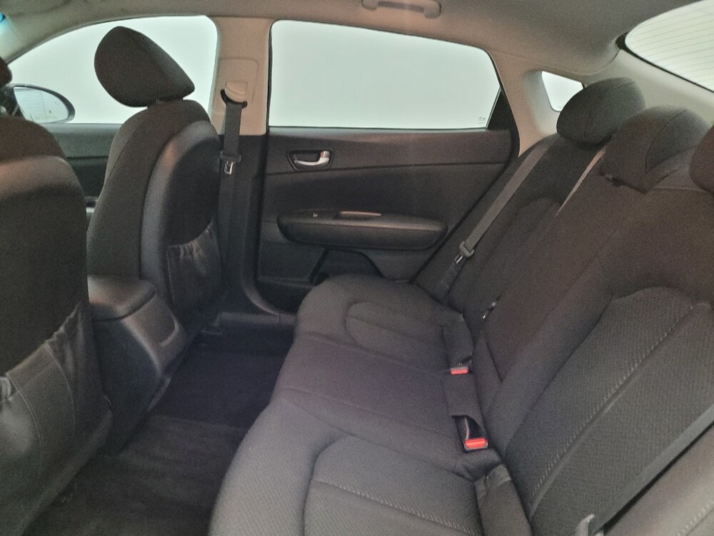 2018 Kia Optima in Tucson, AZ 85705 - 18090079 18