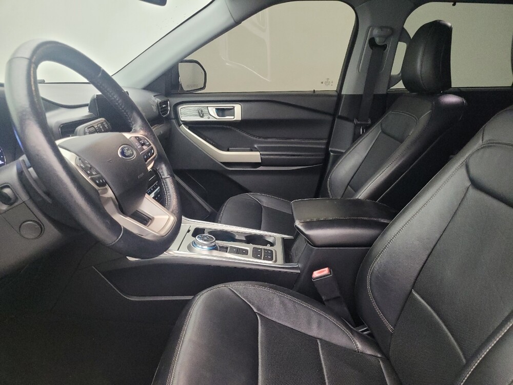 2020 Ford Explorer in Tallahassee, FL 32304 - 18090080 17