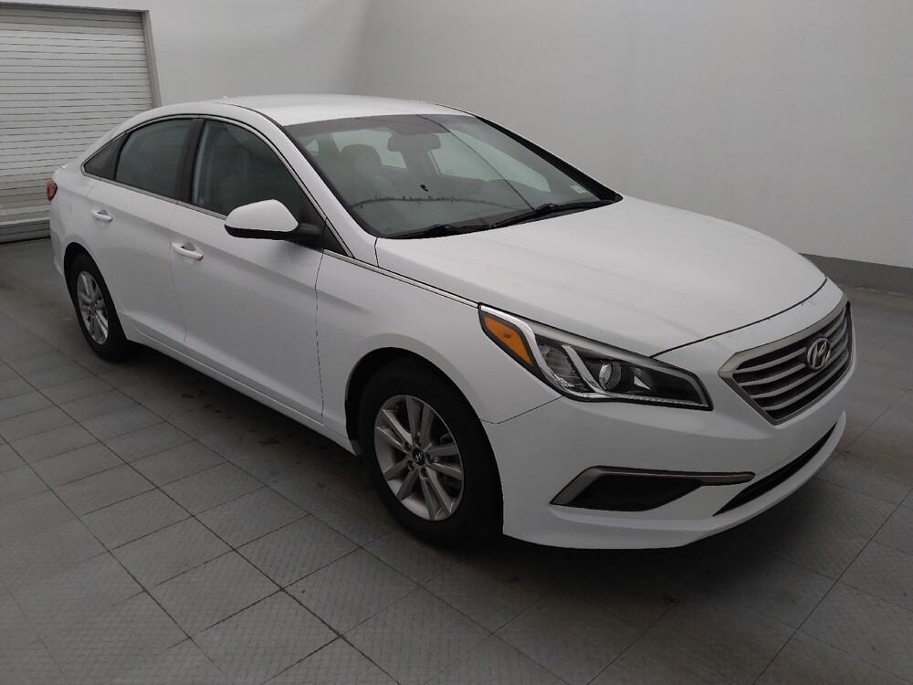 2017 Hyundai Sonata in Lakeland, FL 33815 - 18090081 11