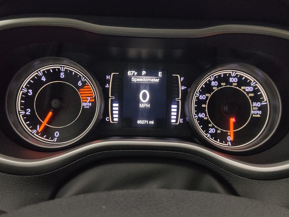 2018 Jeep Cherokee in Fort Myers, FL 33907 - 18090088 23